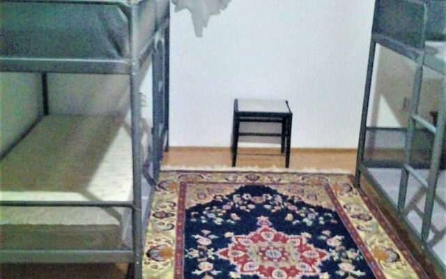 Leyla Guesthouse Hostel