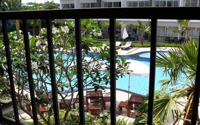 BS Premier Airport Hotel