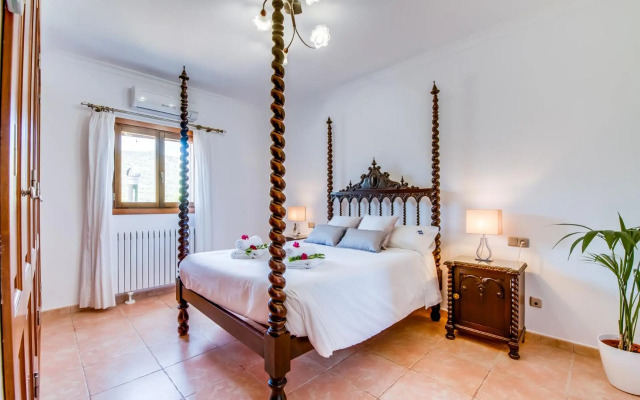 Puig d'en Guardiola ID:74768