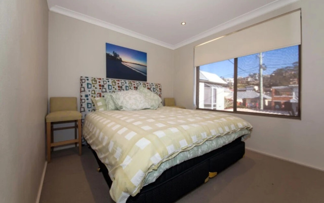 Alcheringa Unit 3 & 4, 32 Sandy Point Road