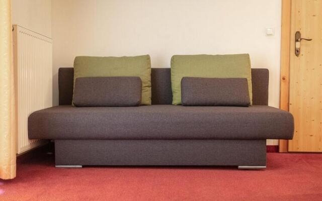 Apartment in Fugen With a Shared Wellness