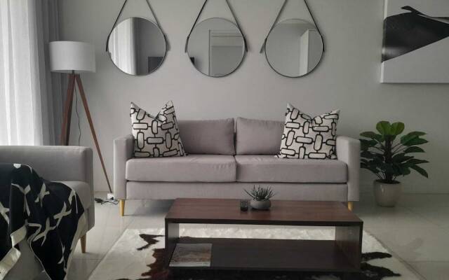 Executive apartment at Ellipse Waterfall