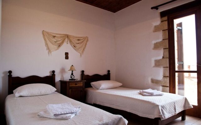 Tsivaras Villas