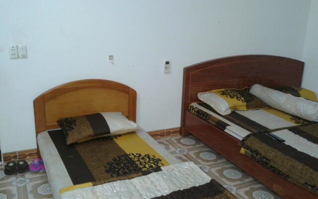 Pace's Homestay - Hostel