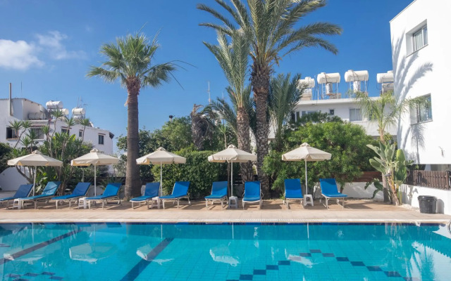 Pavlinia Hotel Apartments