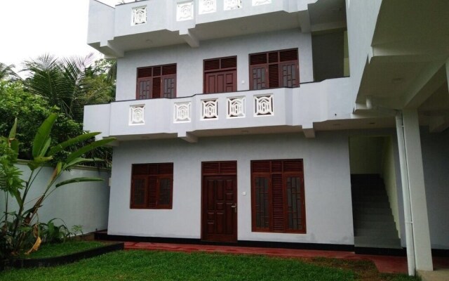 The Gray Villa