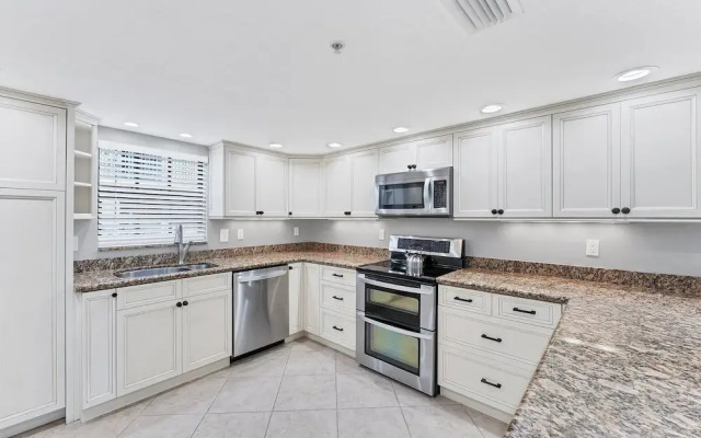 50 Meredith Drive #7