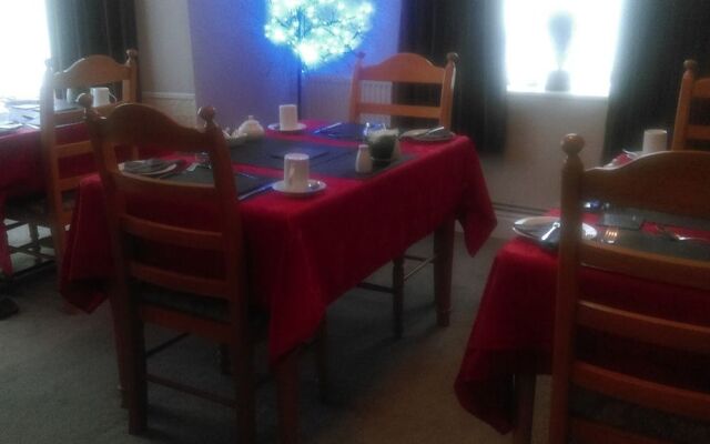 Holyhead Lodge