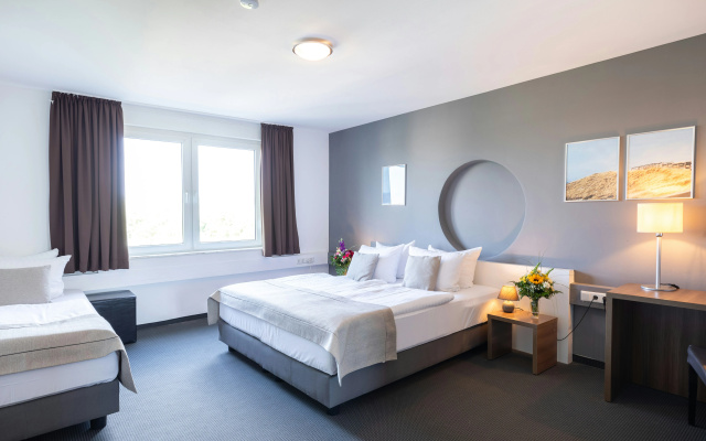 Hotel Aviva