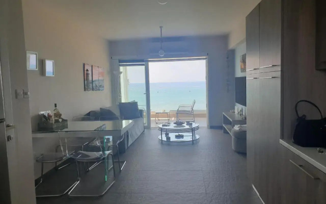 Periyiali Beach Sunset Suite A7
