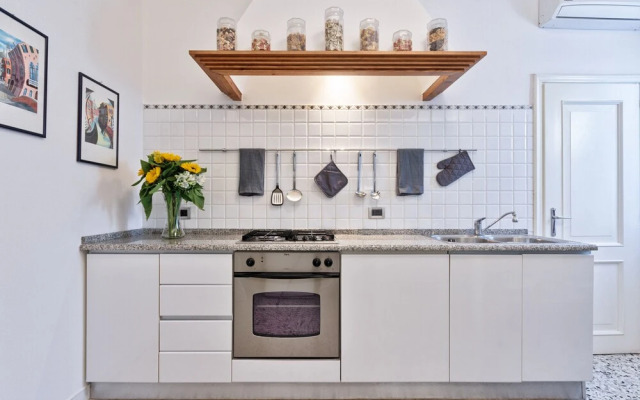 Tolentini Canal View Apartment