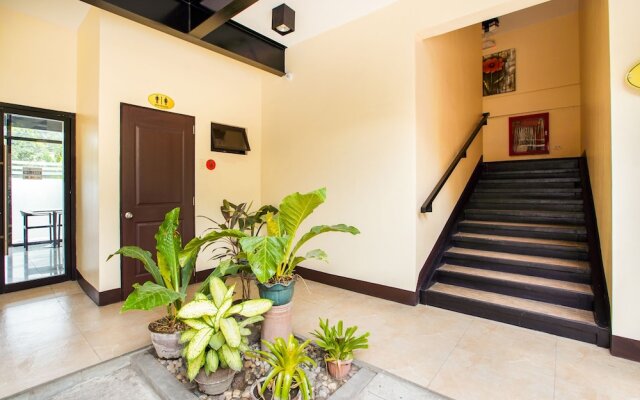 Driggs Suites by OYO Rooms