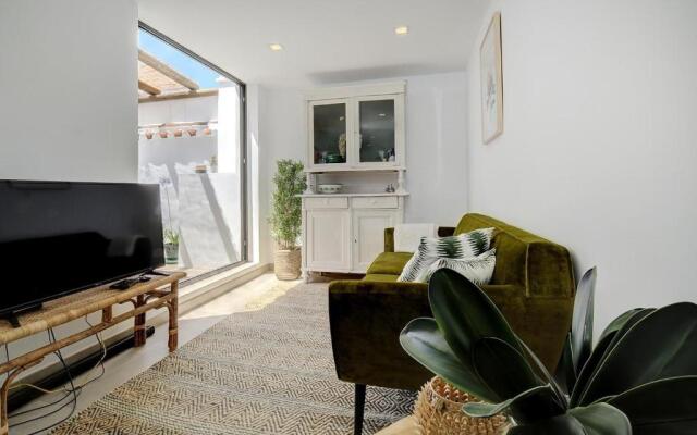 Renovated townhouse San Roque 85