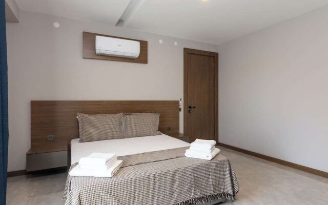 Bi Suites