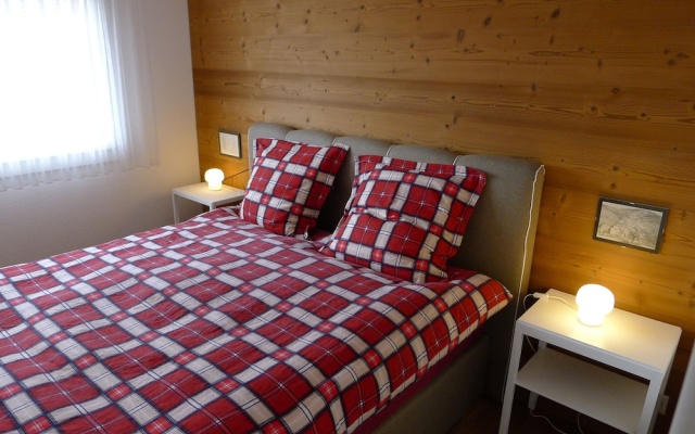 Elfe Apartments Studio for 2 Adults, Balcony With Lake and Mountain View – Guest Rooms – Emmetten