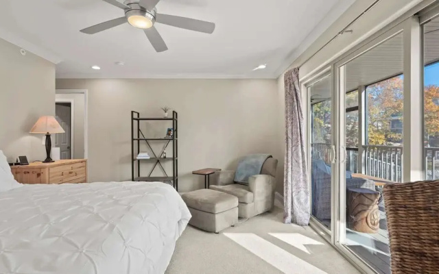 Lakeside Haven - Condo for 8