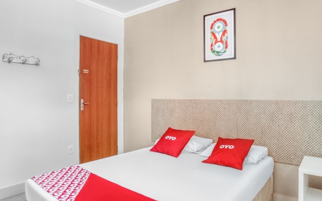 OYO Hotel Economy