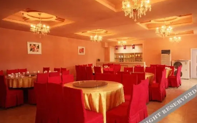 Lushan Huaxia Hotel