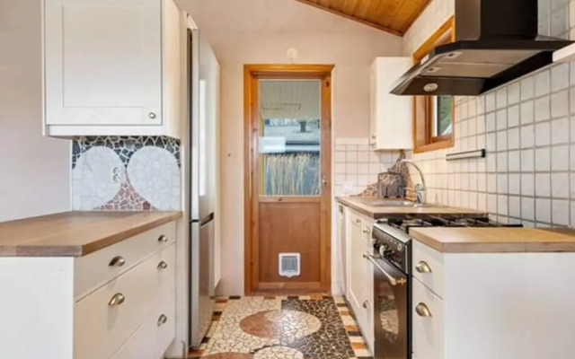 7 Person Holiday Home in Stromstad