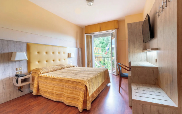 Hotel Tirreno