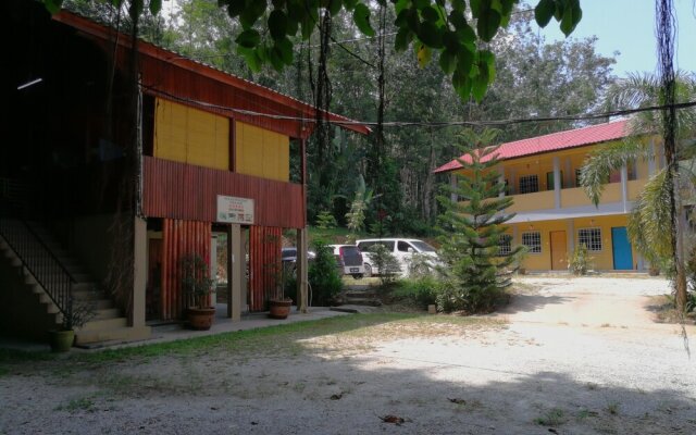 Country House Pulai Holiday Village