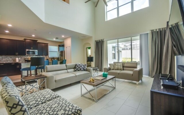 Amazing House! - Champions Gate - 1568TL