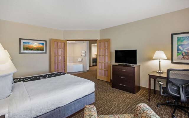 Comfort Inn & Suites Sarasota I75