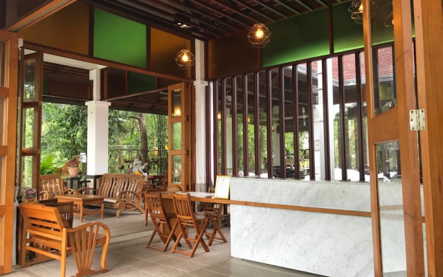 Tak Andaman Resort & Hotel