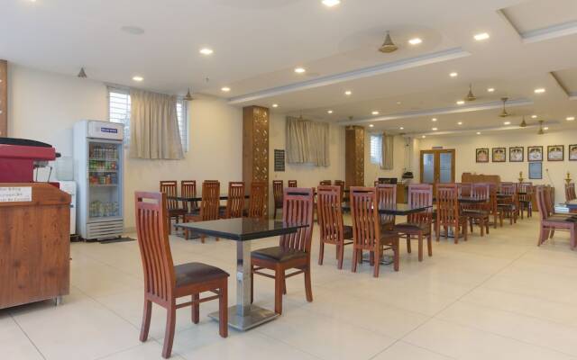 Manjhi Residency