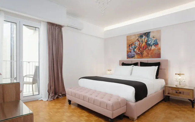 Athens Golden Light Premium Residence