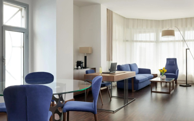 Novotel Jeddah Tahlia Street 