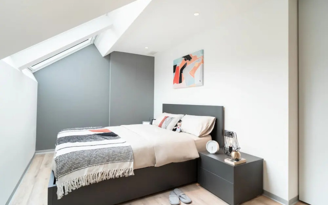 City Pop 2Night Geneva – Self check-in – Guest Rooms – Geneva