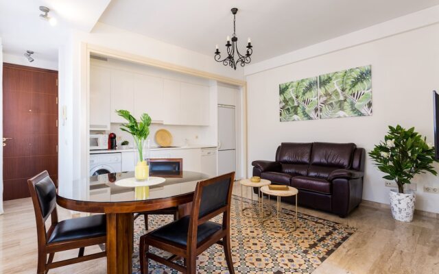 Green - Apartments Giralda