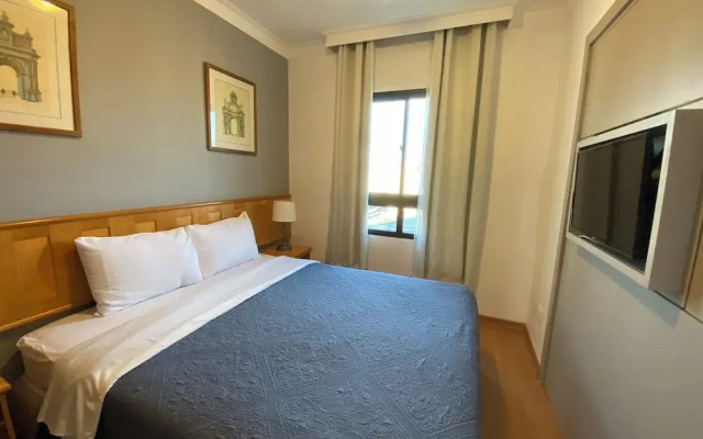 Comfort Flat Pinheiros em Hotel..