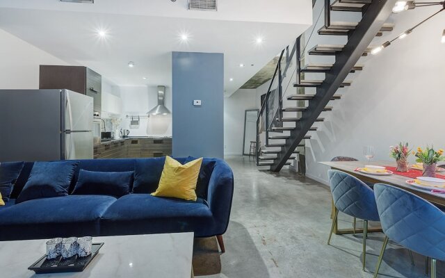 Stylish 2 Bdr Lofts - Financial District