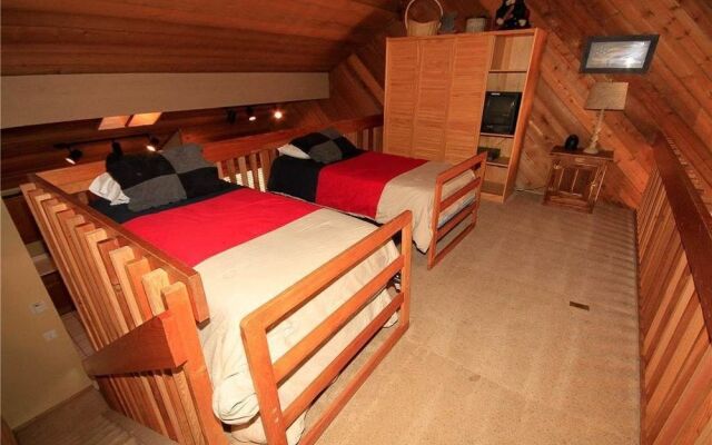 Snowcreek II 220 by RedAwning