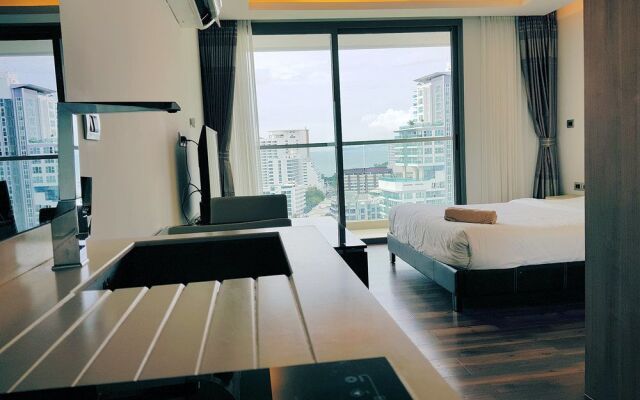 The Peak 1BR-1708 by Pattaya Holiday