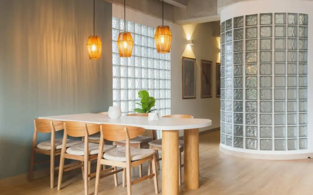 w Stunning 3BR With AC in Laureles