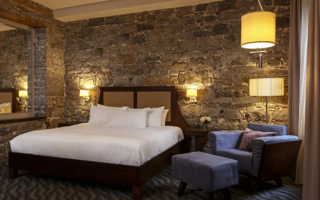 Hotel Nelligan