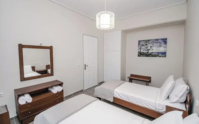 Terra Hélios Suites & Studios