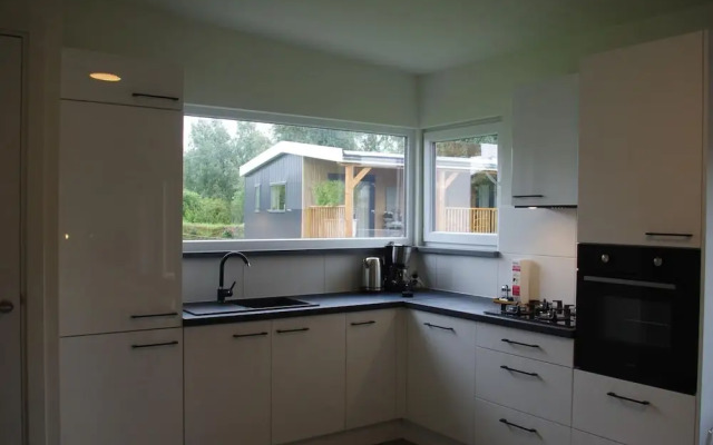 Beautiful Bungalow Near Alkmaar