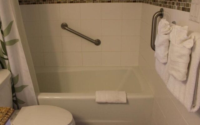 CIMY Hawaii Resorts at the Waikiki Banyan