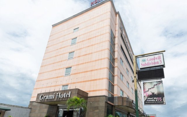 OYO 224 DG Grami Hotel