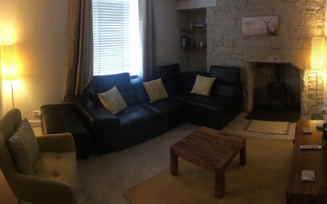 Ardentorrie Holiday Home