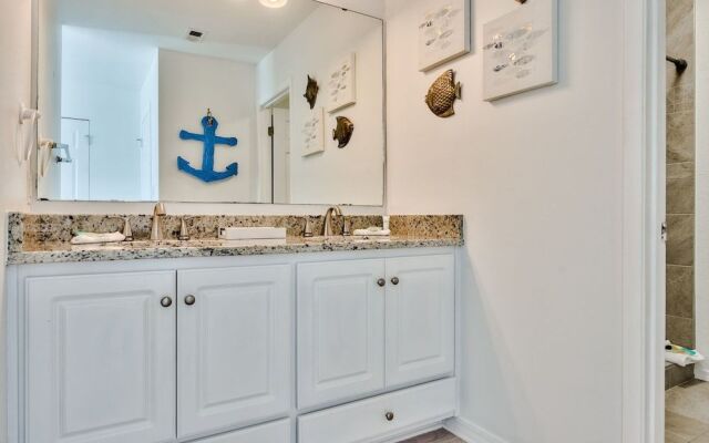 Waterside Dreams Beachfront Newly Remodeled