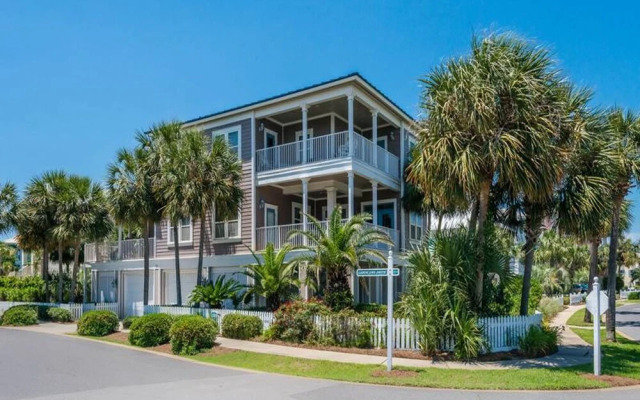 Paradise Found at Destin Pointe