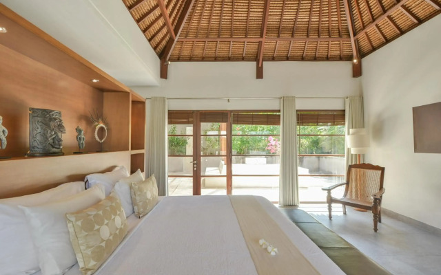Nyaman Villas