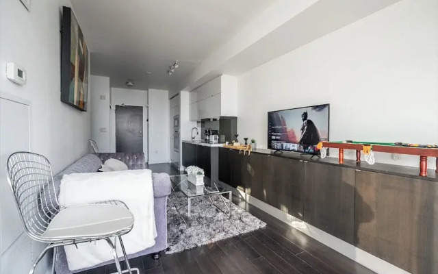 City Suites w Views