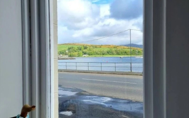 Charming 1-bed Apartment in Isle of Bute