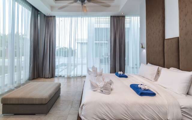 Gatsby Rawai Villa